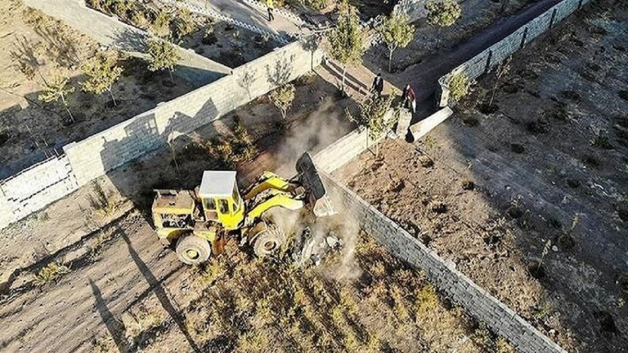 خلع ید متصرفان از اراضی ملی در روستای کلها
