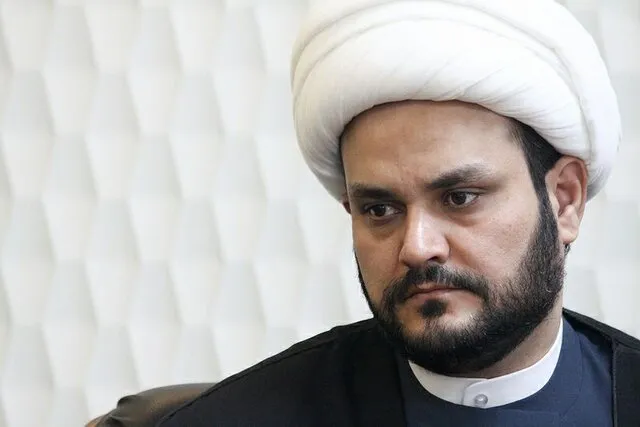 مشارکت در تشییع پیکر رهبر شهید کمتر از مشارکت در جنگ با صهیونیستها نیست* مشارکت در تشییع پیکر رهبر شهید کمتر از مشارکت در جنگ با صهیونیستها نیست*