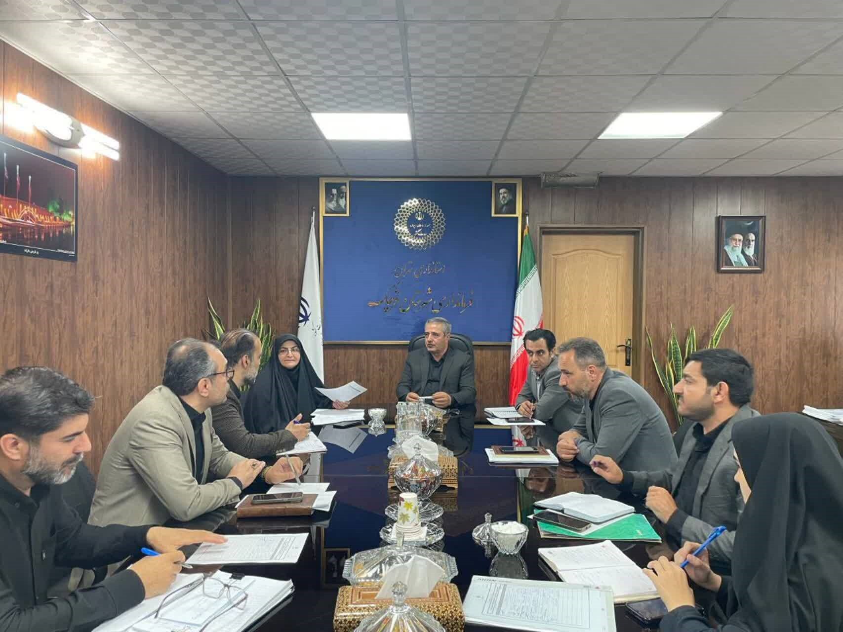 تجهیز ۲۲۵ نانوایی شهرستان قرچک به منابع جایگزین؛ تأکید فرماندار بر شفافیت در نظارت بر بازار